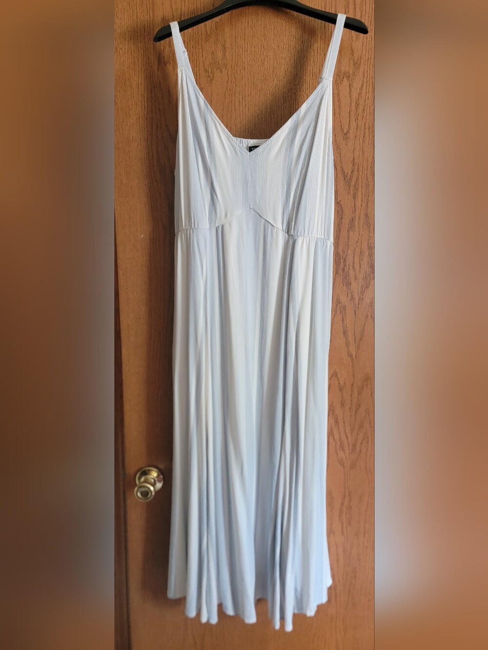 Torrid Size 1 Light Blue & White Midi Slip Dress with Spaghetti Straps & Pockets